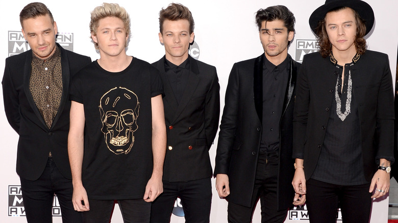 Les One Direction portent du noir