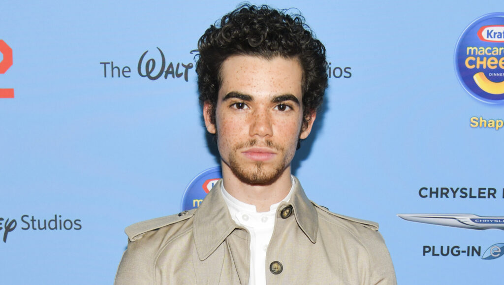 La transformation de Cameron Boyce de Child Star jusqu'à son décès prématuré