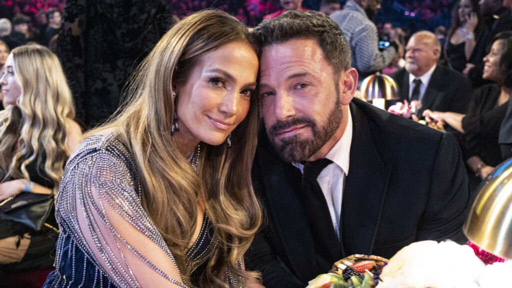 Le comportement sournois de Ben Affleck au milieu du divorce de Jennifer Lopez aurait fait voir son ex rouge