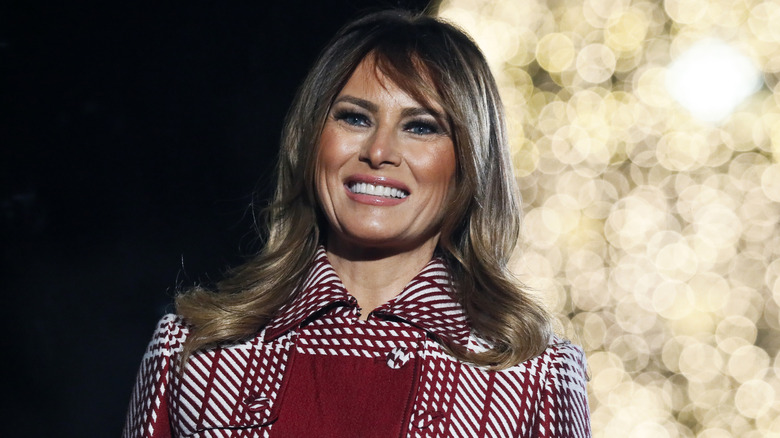 Melania Trump souriante