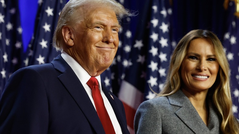 Donald et Melania Trump célèbrent sa victoire présidentielle sur scène le soir des élections 2024