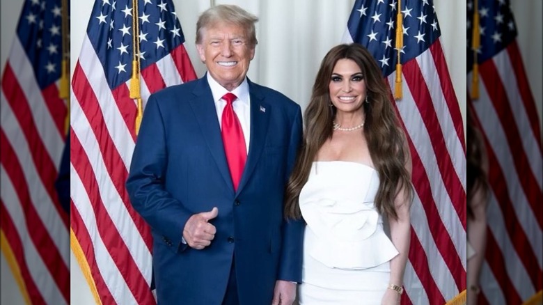 Donald Trump Kimberly Guilfoyle souriant