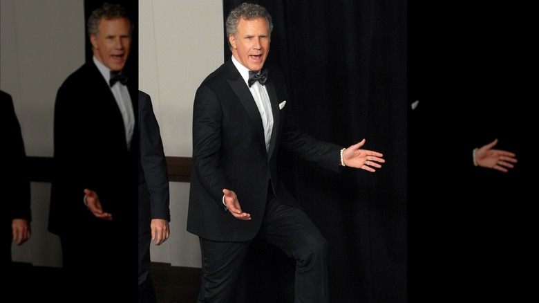 Will Ferrell se pavane dans la salle de presse lors de la cérémonie des Oscars.