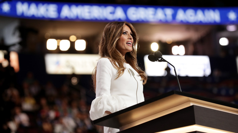 Melania Trump parlant