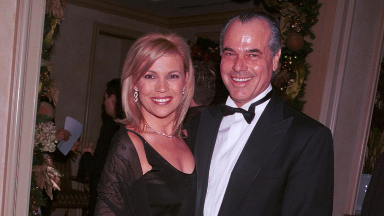 Vanna White et son mari de l'époque, George San Pietro, en 2000