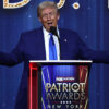 Les personnalités de l'information les moins bien habillées aux Patriot Awards 2024 de Fox Nation