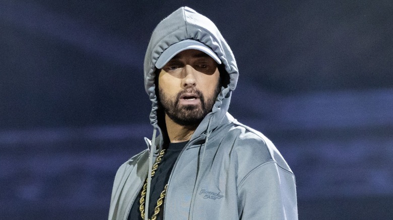 Eminem se produit sur scène à Détroit, Michigan (2024)