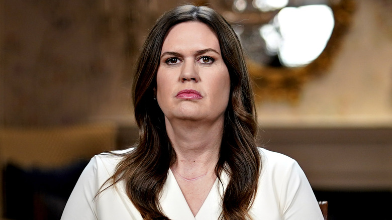 Robe blanche Sarah Huckabee Sanders